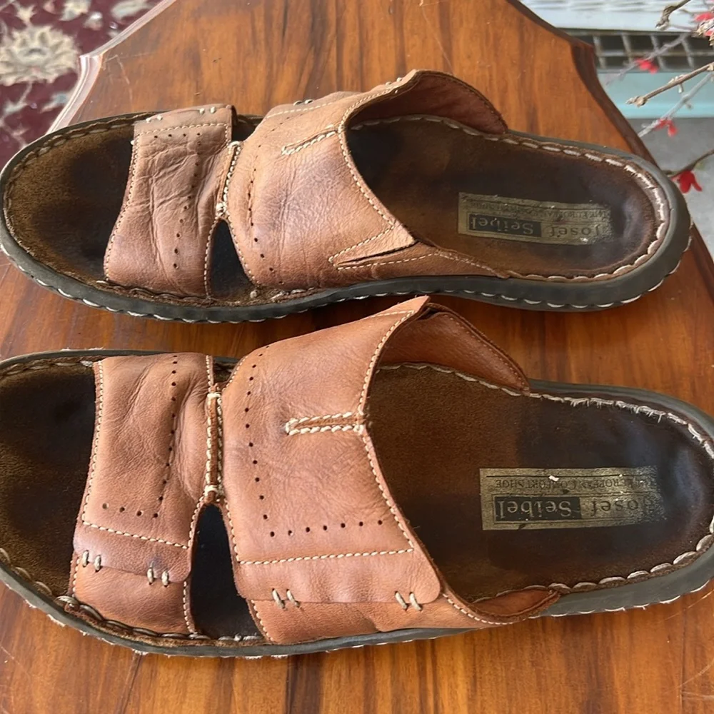 Josef Seibel Leather Slides Size 44